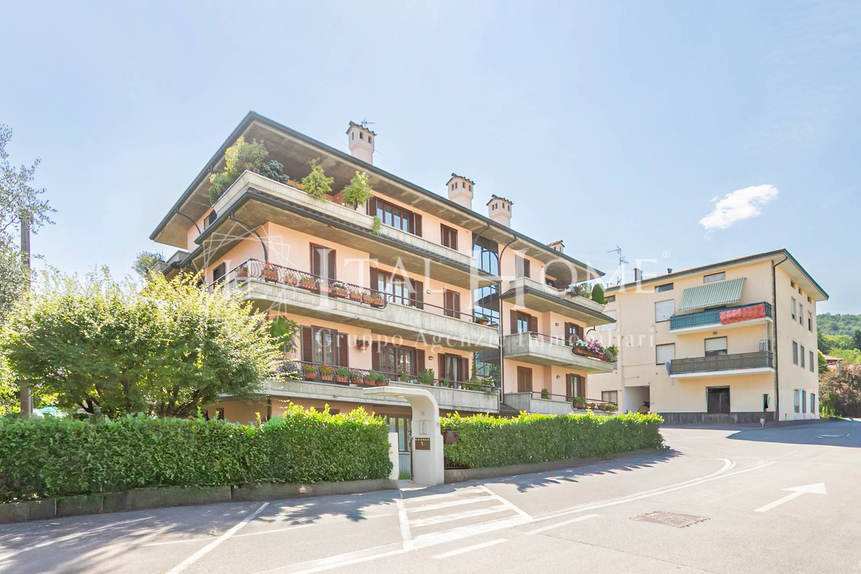 OCCASIONISSIMA! PEDECOLLINARE APPARTAMENTO 120 MQ + GIARDINO 100 MQ, BOX DOPPIO, SOLO DA NOI € 228.000